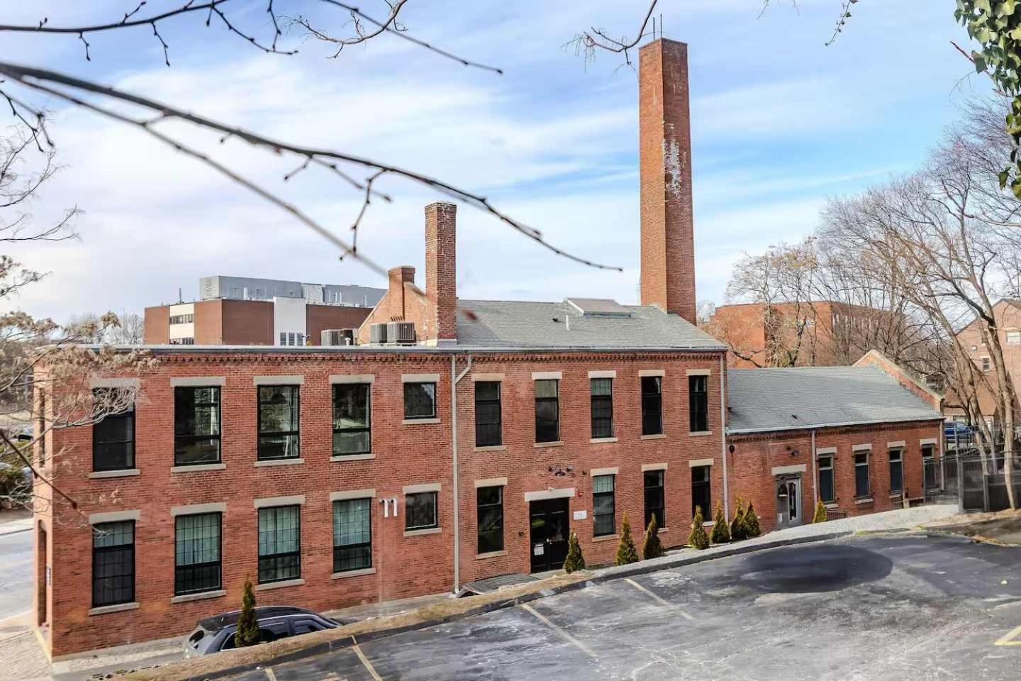 Jennifer'S Riverfront Foundry Apartment Downtown Providence Eksteriør billede