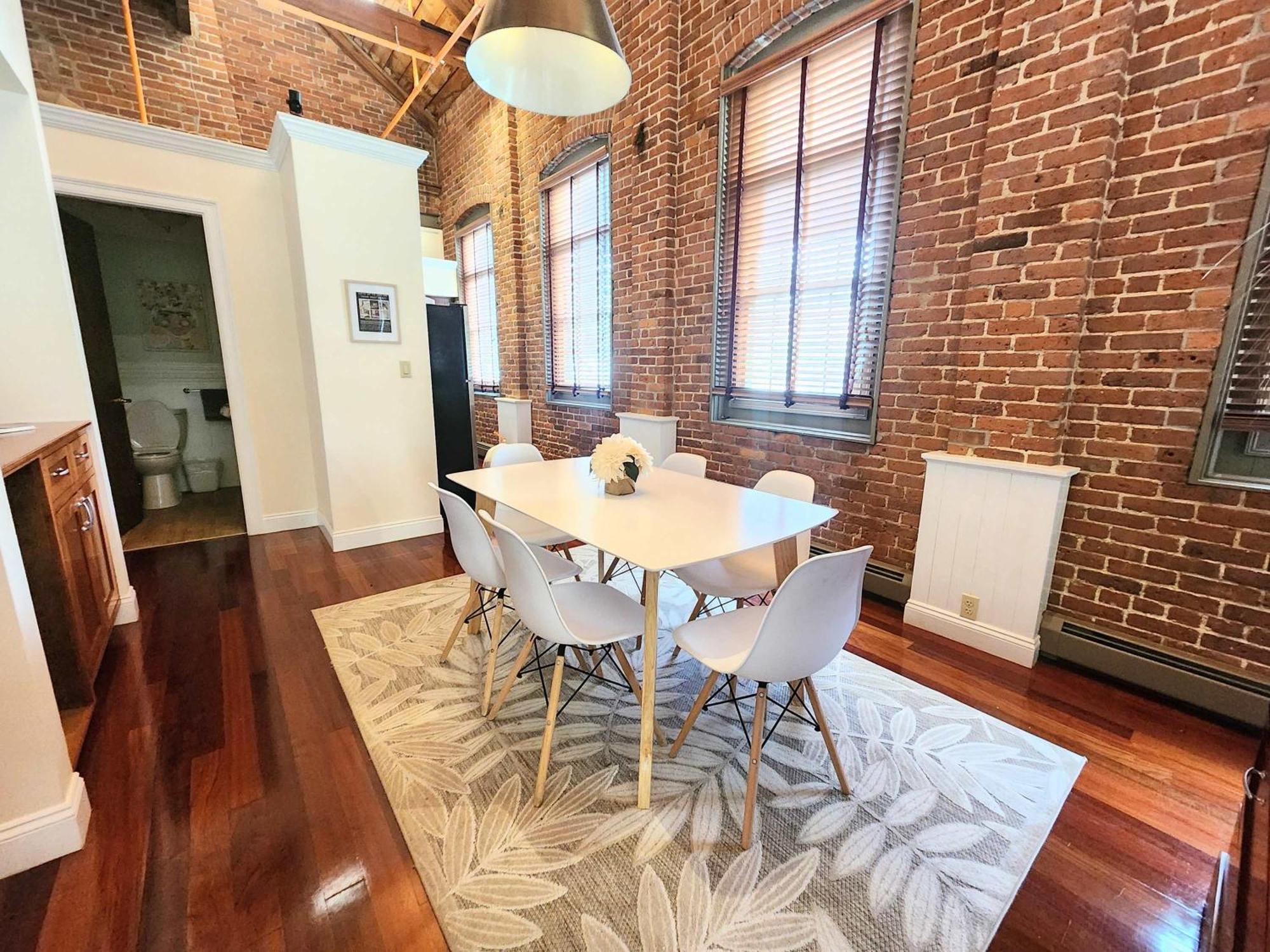 Jennifer'S Riverfront Foundry Apartment Downtown Providence Eksteriør billede